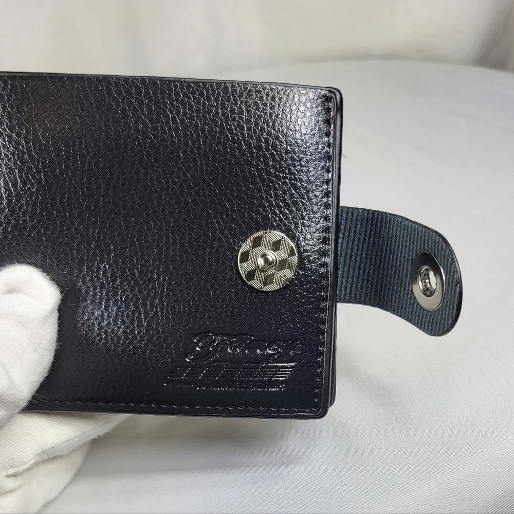 Slim Black PU Bifold Leather Wallet With Magnetic Closure